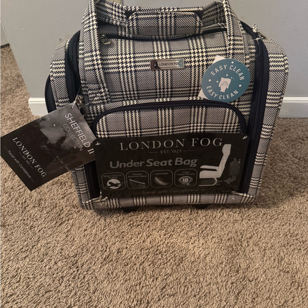 London Fog Black and White Under Seat Bag